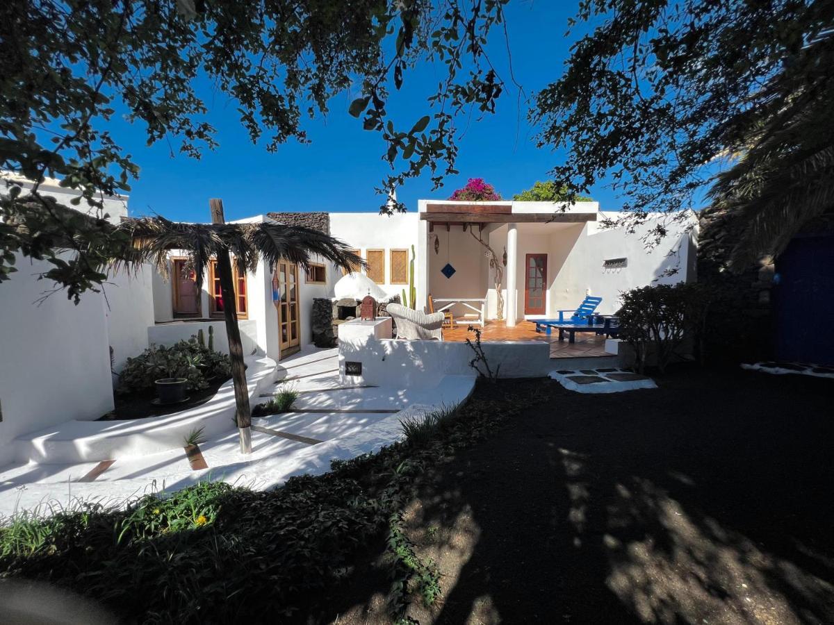 Stylish House In A Real With Private Garden Ferienhaus *